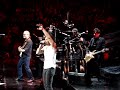 born to be my baby bon jovi 3/3/8 jon close up & choking!