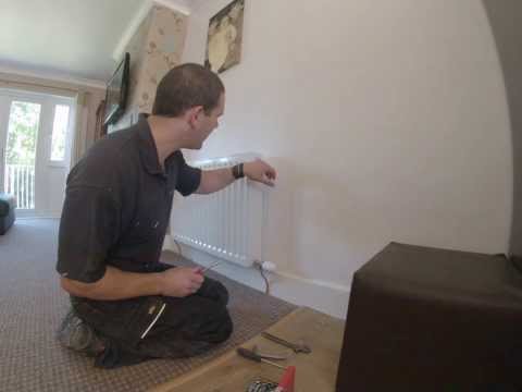 how to vent hot water radiators