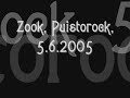 sami kuoppam�ki's drum solo. played on a gig with his current rock group zook, recorded at puistorock on 5th of june, 2005. he plays special finnish made kumu drums - http://www.kumu.fi . for information on zook, visit http://www.zookzone.net