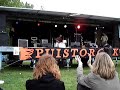 sami kuoppam�ki's drum solo. played on a gig with his current rock group zook, recorded at puistorock on 5th of june, 2005. he plays special finnish made kumu drums - http://www.kumu.fi . for information on zook, visit http://www.zookzone.net