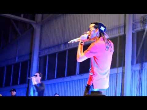 Arcangel  -  Estamo Aqui @ Monterrey, Mexico (Live 2013)