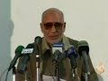 تقرير : ماجد عبد الهاديتاريخ بث التقرير : 11/9/2008أفاد مراسل الجزيرة في القاهرة بأن سلطات الأمن المصرية أوقفت الحافلات التي كانت تقل وفدا من الحملة الشعبية لفك الحصار عن قطاع غزة وهي فى طريقها إلى العريش. وقد تظاهر مئات من المشاركين بعد توقيف حافلاتهم عند مدخل مدينة الاسماعيلية، وطالب المتضامنون بإفساح الطريق أمامهم لفك الحصار الذي يعاني منه مليون ونصف مليون فلسطيني. وكان منظمو الحملة التي تضم ممثلين عن القوى السياسية والقضاة والأدباء والفنانين قد عقدوا مؤتمرا صحفيا دعوا فيه الحكومة إلى عدم السماح بتجويع مواطني قطاع غزة.
