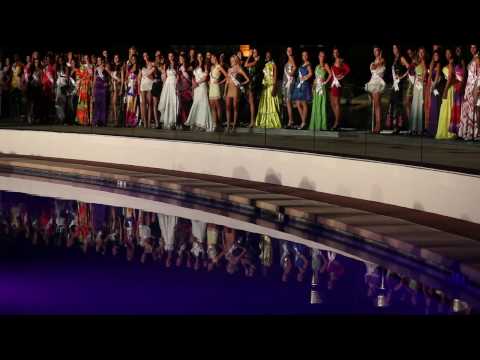 0 Miss Univers   Malika termine 13 ème