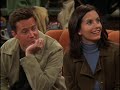 FRIENDS: Amy hace de ni�era