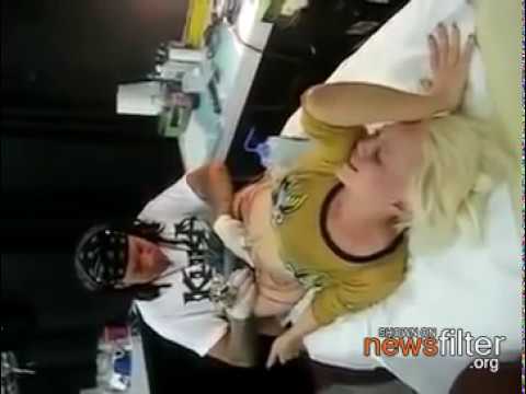 vagina tattoo - Having a tattoo is quite painful around boney parts Shes actually having it on her lower stomach NOT her vagina.