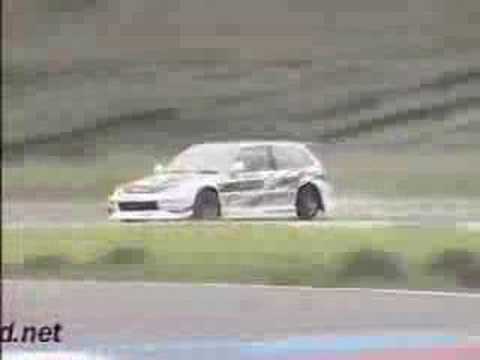Civic FWD drifting