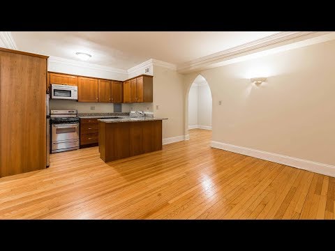 Tour a Lincoln Park alcove studio at The Patricians Tour a Lincoln Park alcove studio at The Patricians