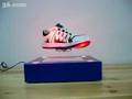 videos de magnetic floating shoe