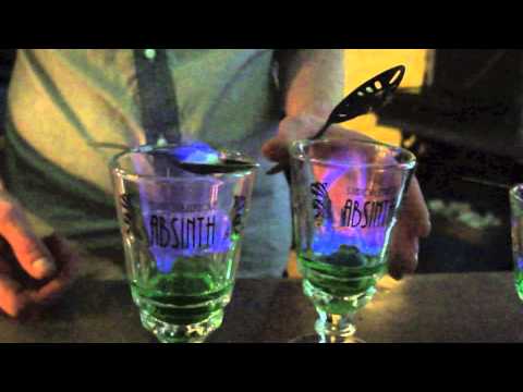 how to properly drink absinthe
