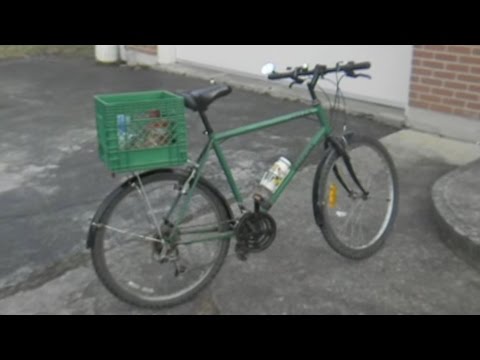 how to attach milk crate to bike
