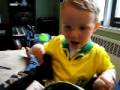 videos de Henry plays with my makeup