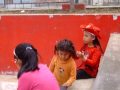 JUGANDO  FUTBOLL