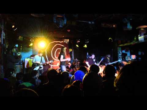 Pianos Become The Teeth- I'll Get By Live @ Chain Reaction