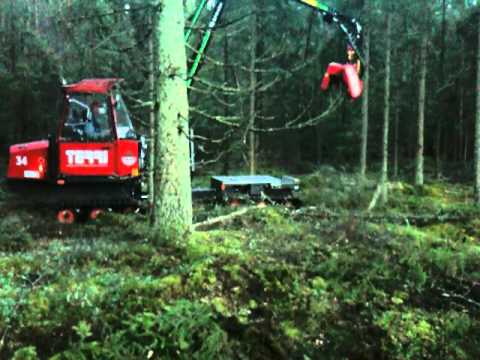 047626800 - Terri 34 med skördaraggregat.