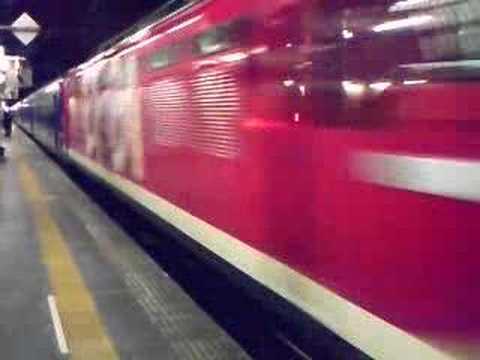 あけぼの 秋田駅入線