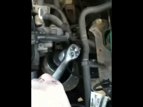 how to change vectra c oil filter