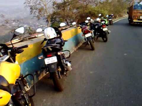 how to reach ekvira temple from mumbai by train