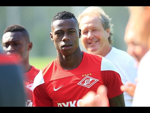 Промес тренируется в общей группе