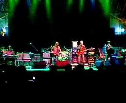 Phil & Friends w/ Trey 2007-10-20 ...