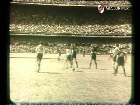 Boca vs River (1955) La Maquinita Campeón en La Bombonera