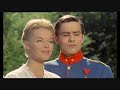 one video i made with pics from the movie christine and the music specially for you, by kylie minogue and jason donovan

enjoy and please send your comment!