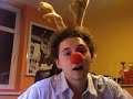 mikulas, klaun a se sobimi rohy otaznik