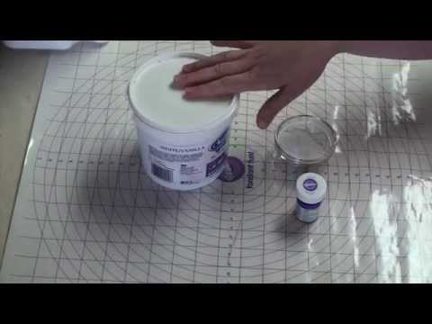 how to dye fondant icing