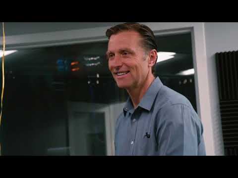 Dr. Berg’s Surprise Birthday at the Studio – Health News Disclosure