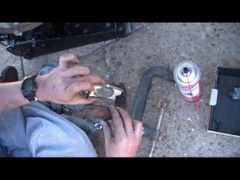 How to change brake pads on a Jeep JK, yes even you can do it.
