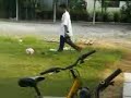 budak bodoh dengan budak kecik