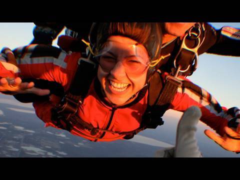 Girl Jumps Out Of Plane!!!