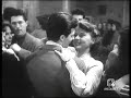 yves montand - h�l�ne remy - franco interlenghi nel film 