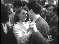 yves montand - h�l�ne remy - franco interlenghi nel film 