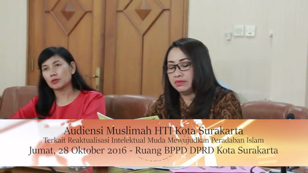 Jumat 28 Oktober 2016 Audiensi Muslimah HTI