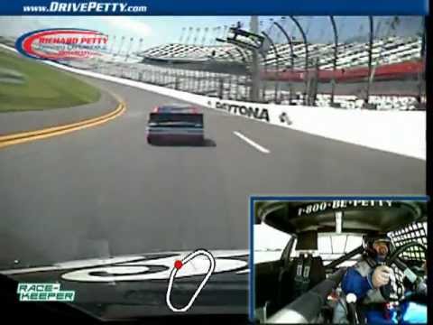 how to drive a nascar