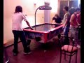 Faso e Pisu giocano col disco fantasma Faso e Pisu giocano col disco fantasma