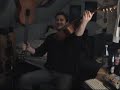 Stephan Lönartz mit 2 Gitarren Stephan Lönartz mit 2 Gitarren