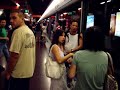 Cogiendo el metro en Tai Woo