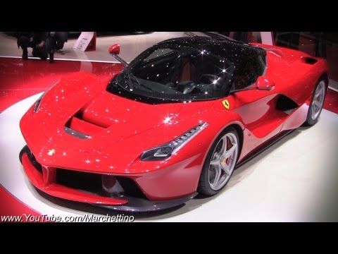 Ferrari en el lanzamiento de su increíble deportivo híbrido