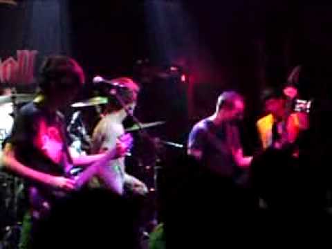 waomr LIVE IN THESSALONIKI @ 8BALL