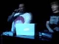 AKA The Junkies - Konijntje LIVE (kom maar wiebeluh)