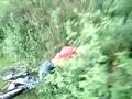 videos de Fahrradüberschlag mit dem Kopf in die Hecke