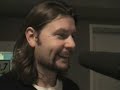 im interview auf sal� tv erkl�rt er, warum barack obama bandmitglied ist,   wie er seit 10 jahren band und familie unter einen hut bringt - und stellt nat�rlich auch das neue album vor.

mehr dazu unter http://www.salue.de
