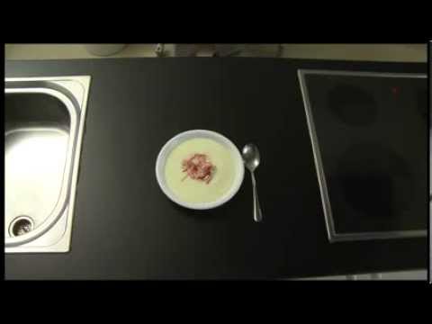Rohschinken - Kochen mit GORILLA! Sandro Heimberg zeigt dir, wie du Kohlrabisuppe mit Rohschinken machen kannst (Teile 1-7). GORILLA für mehr Uga-Uga im Leben! www.gorilla.ch.