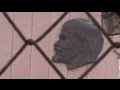 Police not amused by Lithuanian Lenin
