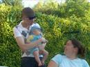 les calins de b�b� tom