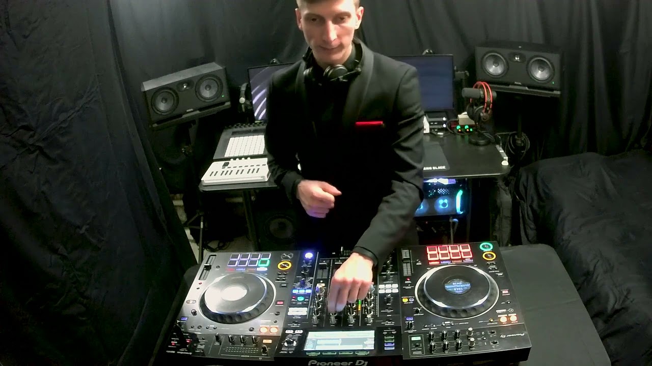 Mars Solo - Studio (MIX - Organic House)