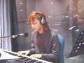 Super Junior(hee chul) playing the paino and singing