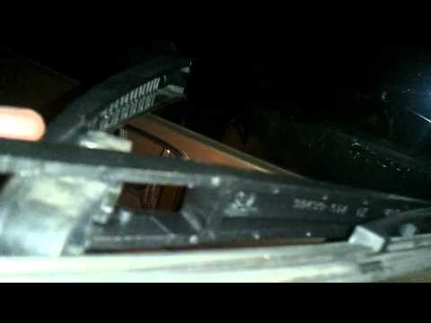 How to Replace Rear Wiper Blade on a 2007 Honda Odyssey