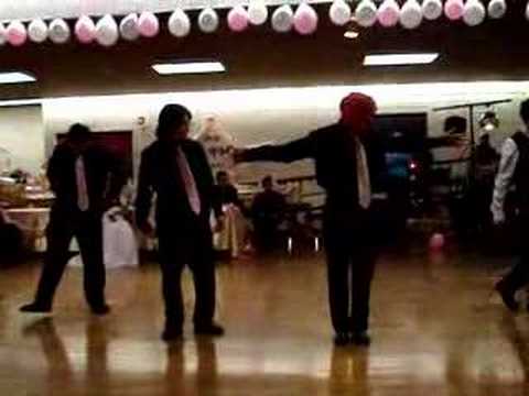 Rihanna - Umbrella surprise dance number